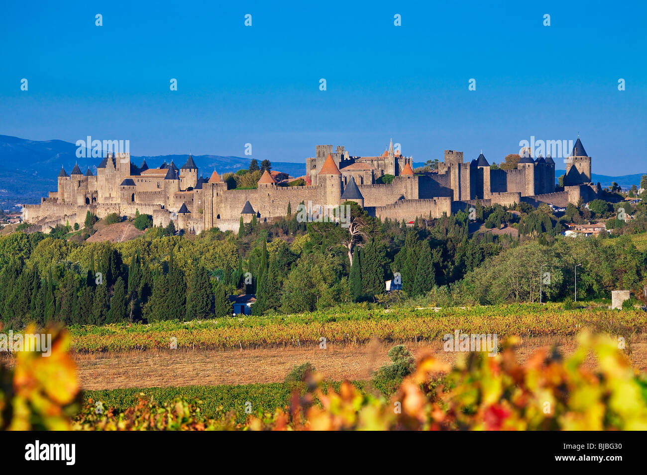 Carcassonne france medieval hi-res stock photography and images - Alamy