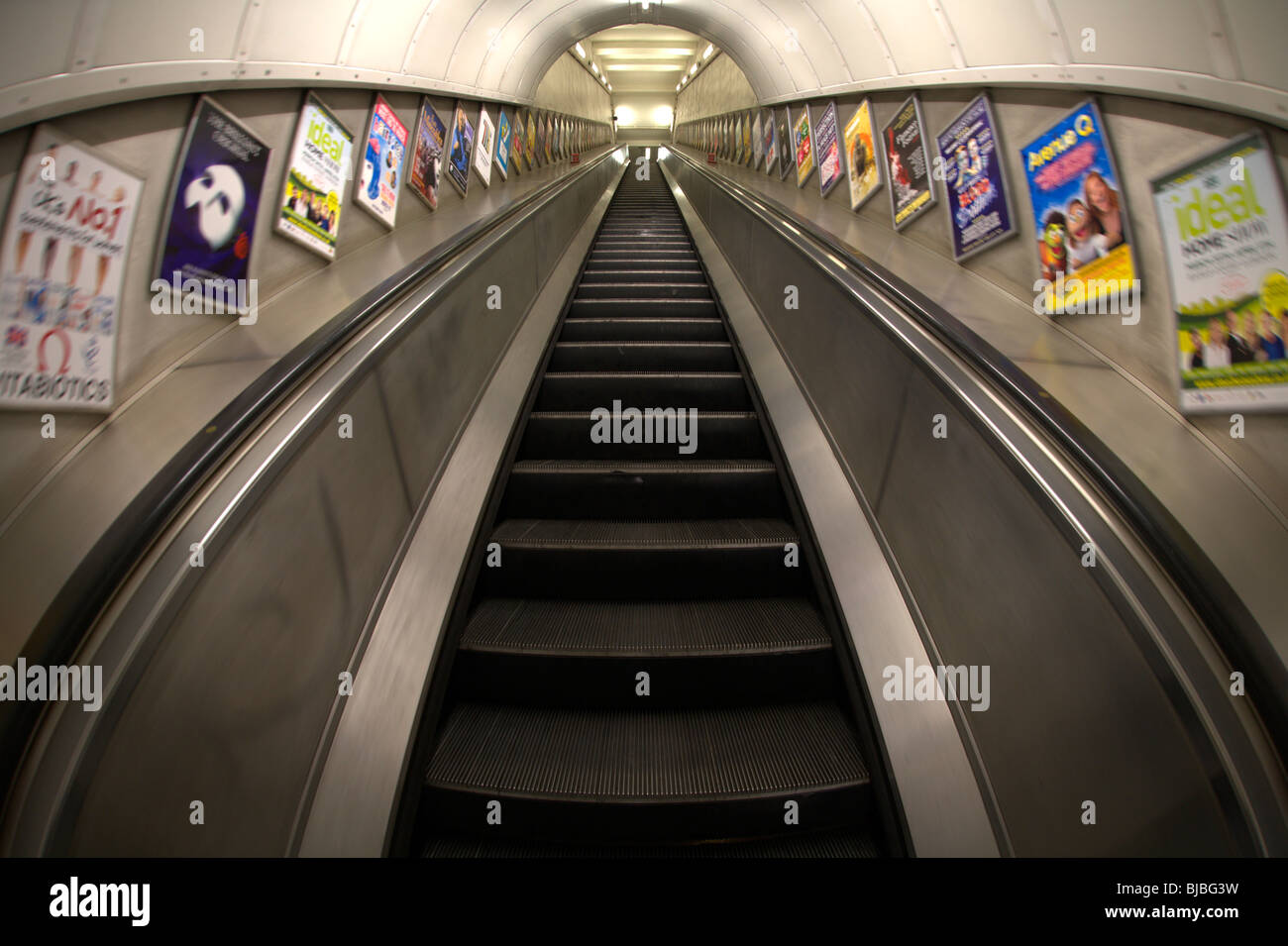 Highgate tube station hires stock photography and images Alamy