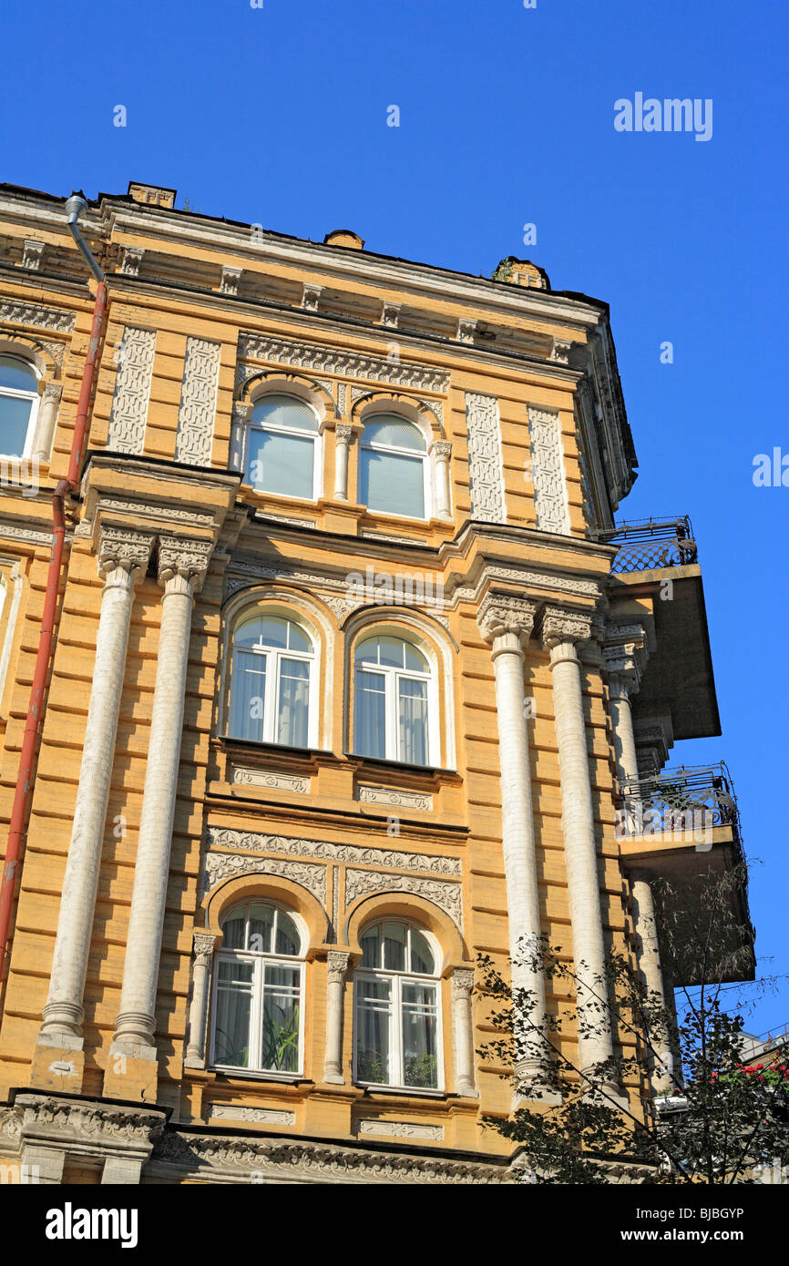 Vintage city architecture, early 20th century building, Kiev, Ukraine ...