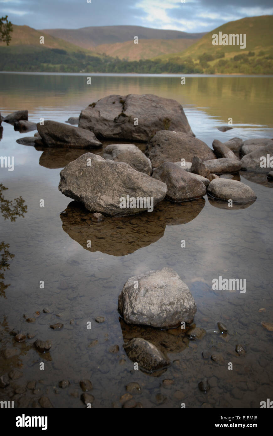 Stones water sky hi-res stock photography and images - Alamy