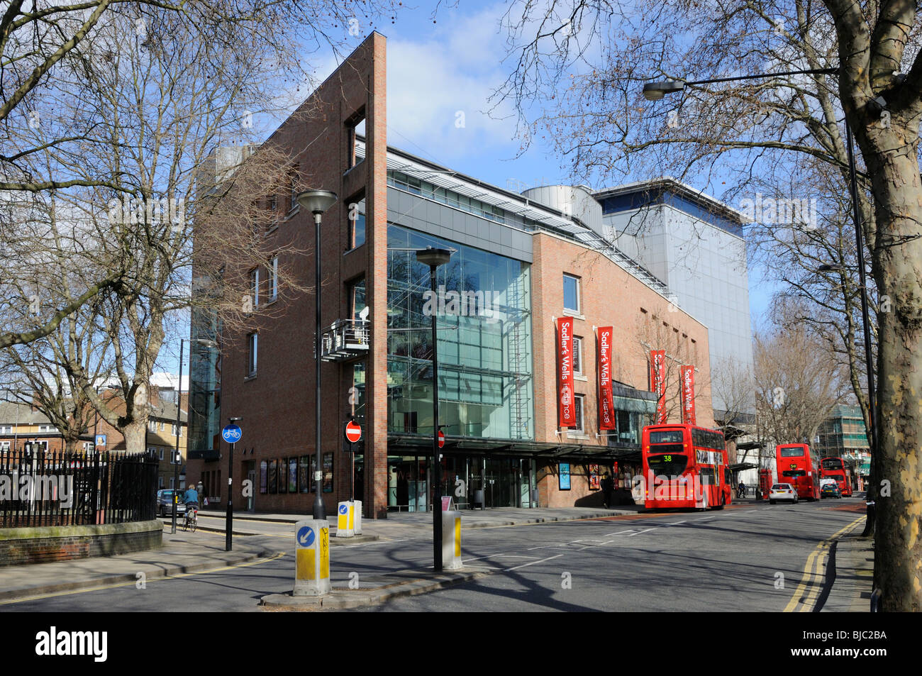 Sadler's Wells Theatre & the Lilian Baylis Studio, Rosebery Avenue, Islington, London, England, UK. Stock Photo