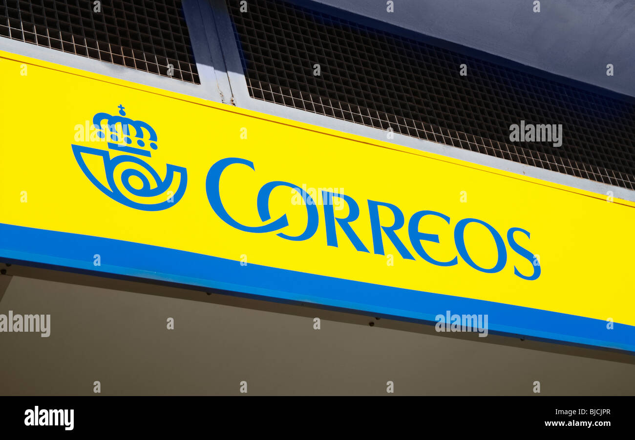 Spain postal service correos hires stock photography and images Alamy