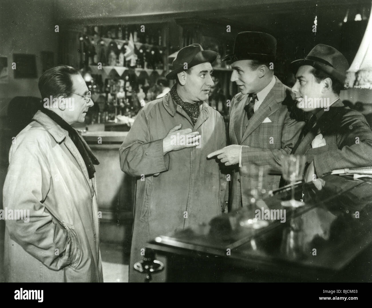 WE'LL SMILE AGAIN - 1942 British National film with Bud Flanagan centre left and Chesney Allen in trilby hat Stock Photo