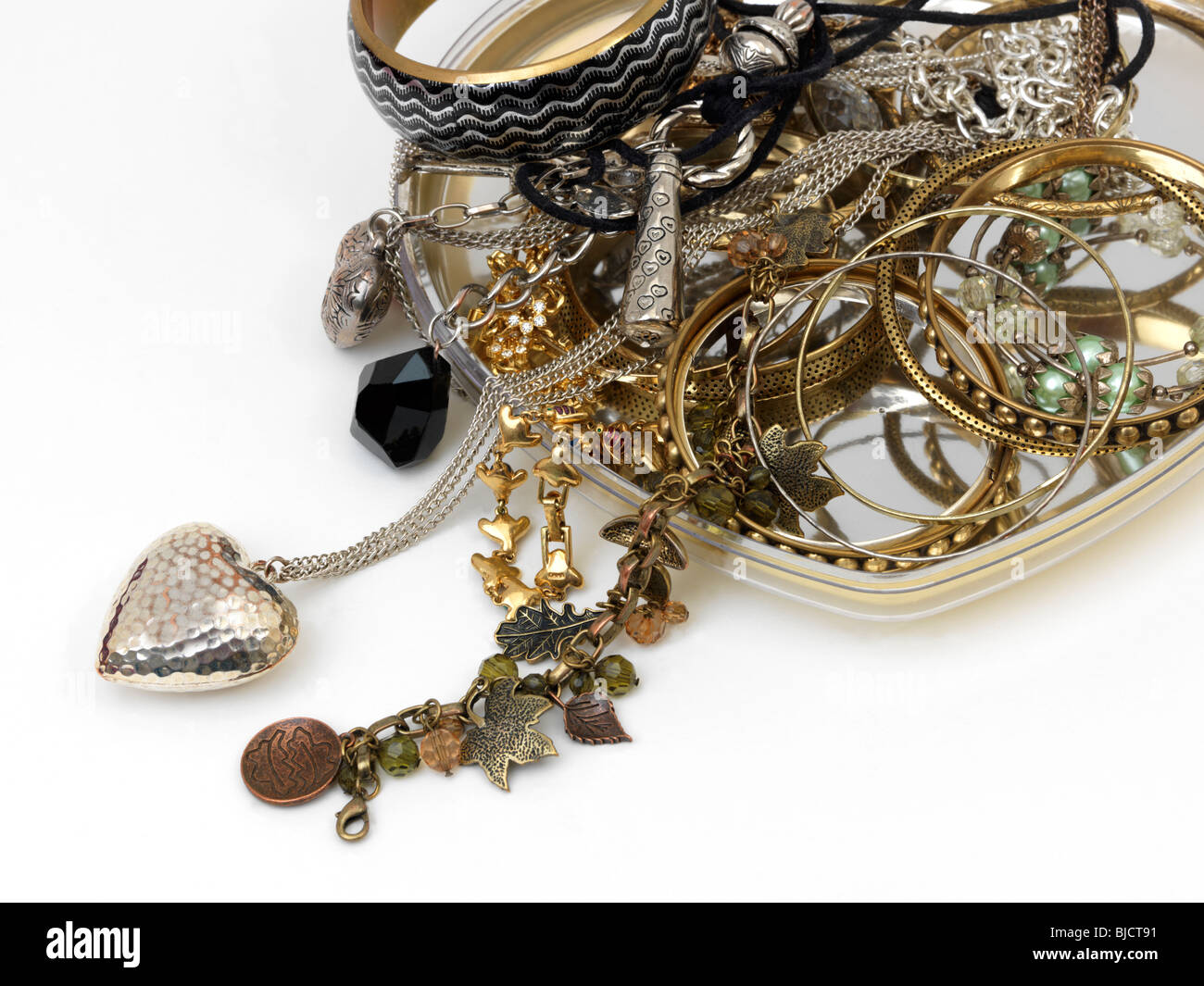 Silver jewellery hires stock photography and images Alamy