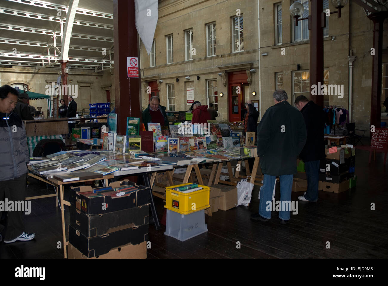 Saturday Market in Green Park, Bath Spa, Somerset, UK Stock Photo Alamy
