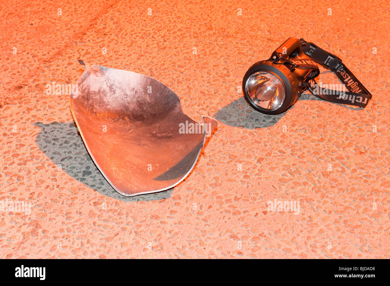 Catastrophic failure of Acetylene cylinder following involvement in