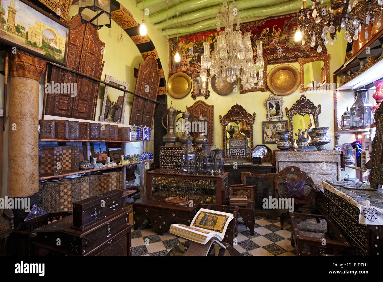 Syria Damascus Sraight street shop interior by Roman arch Stock Photo