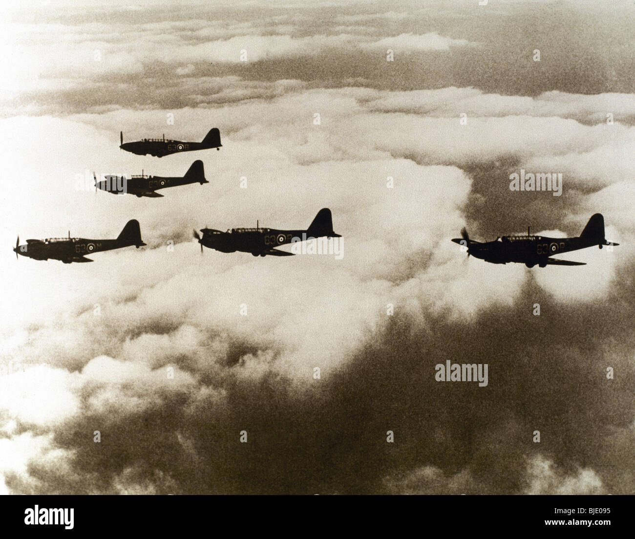 WORLD WAR II (1939-1945). A squad of British aircraft model 'SPITFIRE' flying.(October 1939). Stock Photo