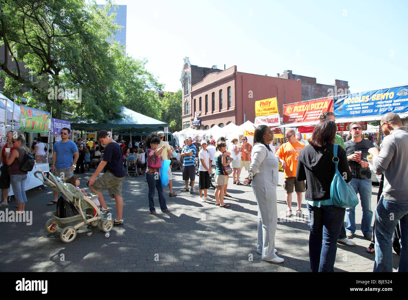 Portland Oregon Skidmore Market and Community Festival Stock Photo Alamy