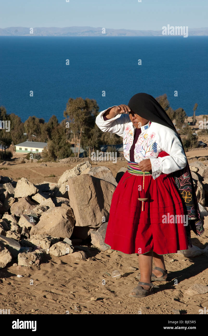 Woman red skirt white hi-res stock photography and images - Alamy