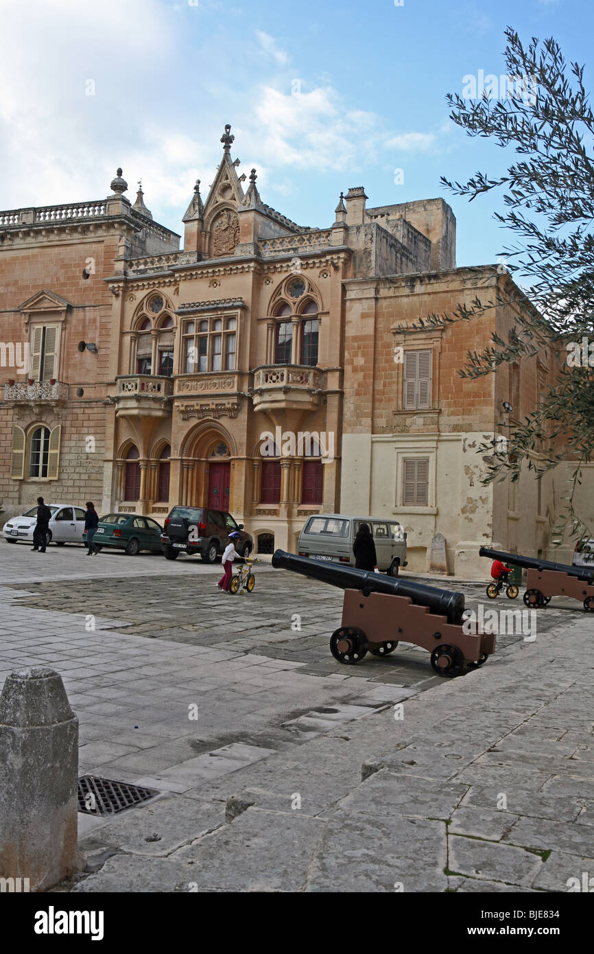 Entrances, gates and decorative panels of Mdina Malta Stock Photo Alamy