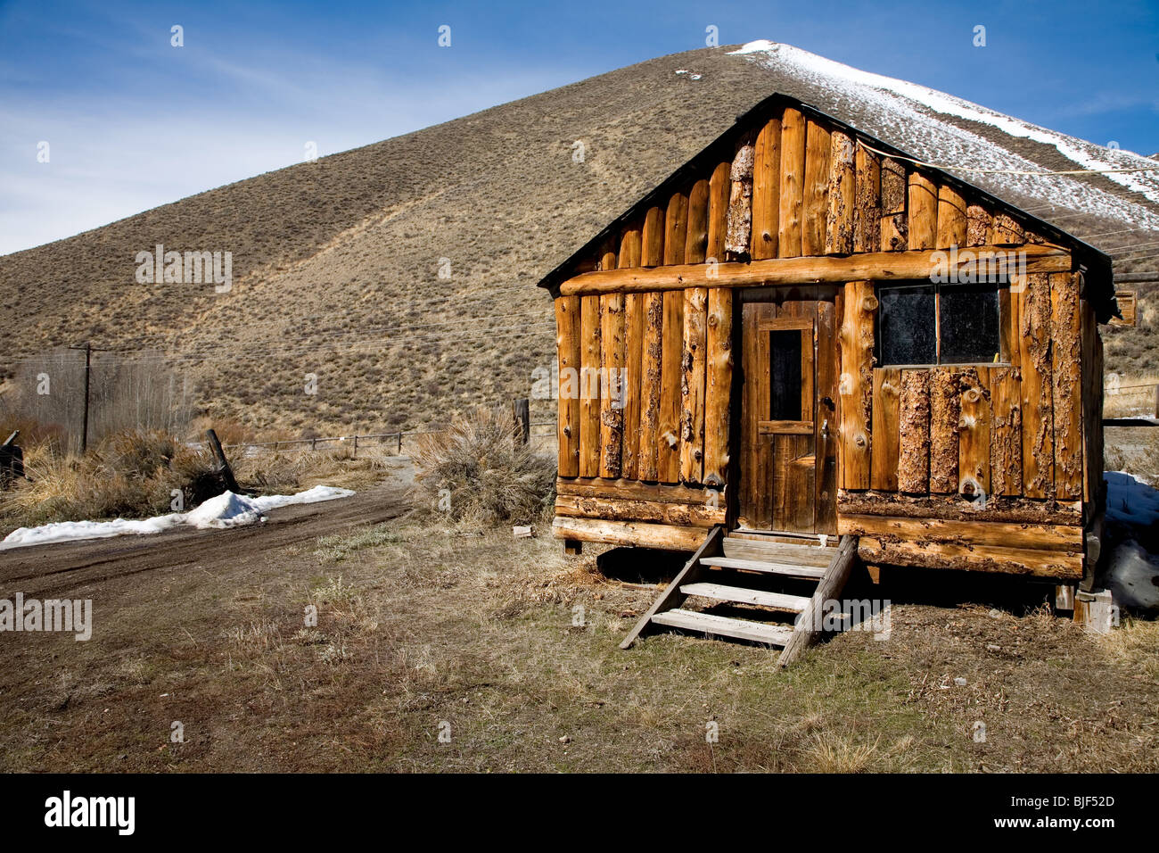 log cabin near Sun Valley Idaho Stock Photo Alamy