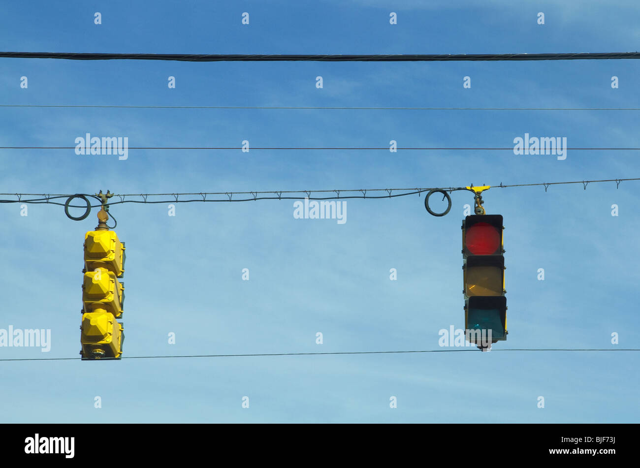 Broken traffic light Stock Photo Alamy