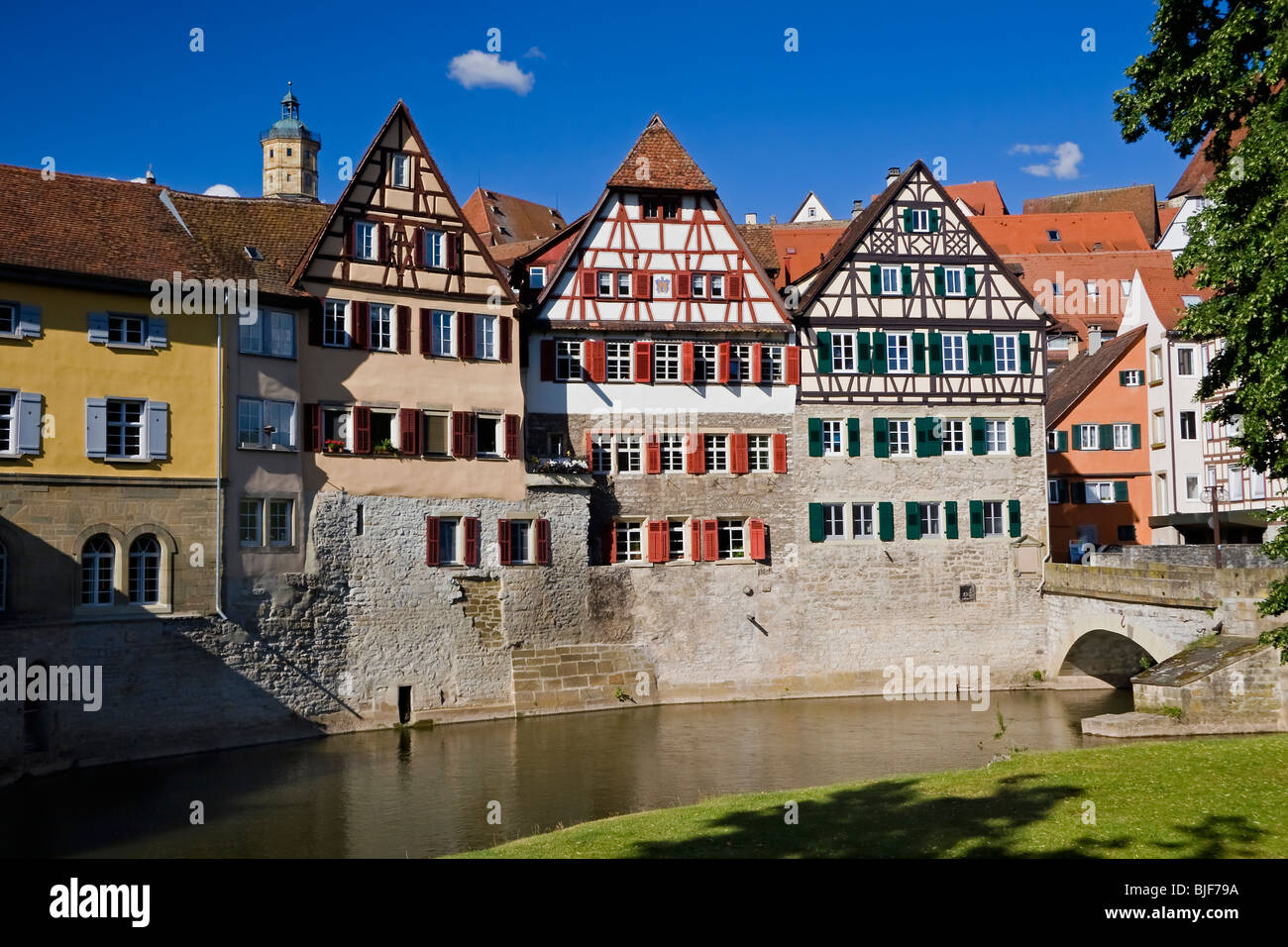 Ancient wooden buildings hi-res stock photography and images - Alamy