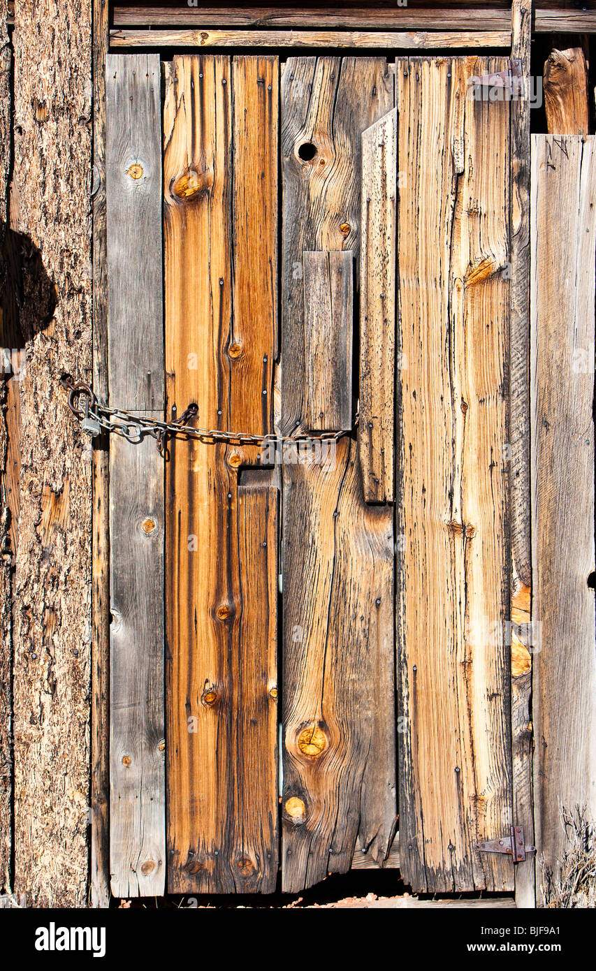 Textured wood on an old cabin in Guffey, Colorado, USA. Stock Photo