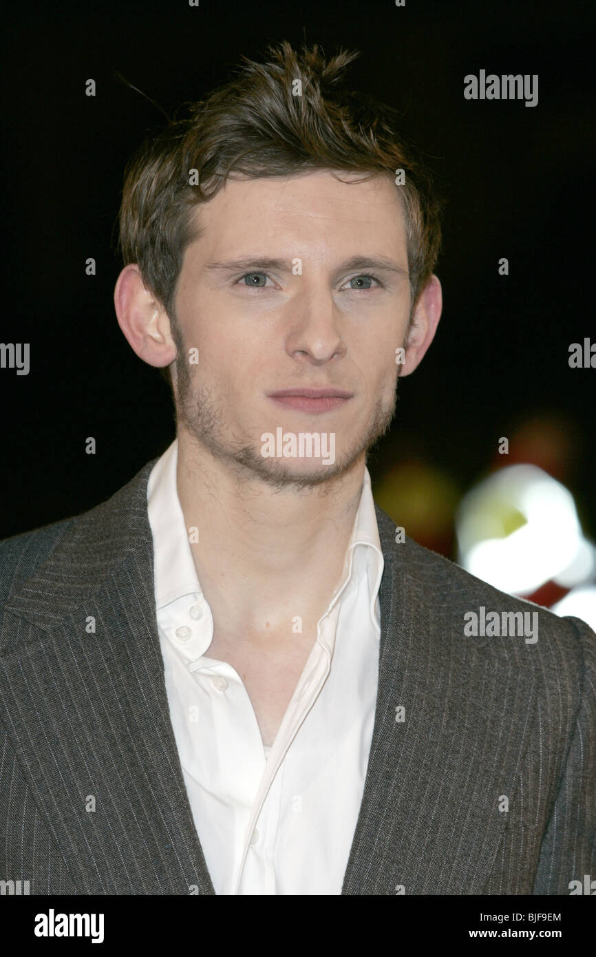 JAMIE BELL DEFIANCE FILM PREMIERE ODEON CINEMA WEST END LEICESTER SQUARE LONDON  ENGLAND 06 January 2009 Stock Photo