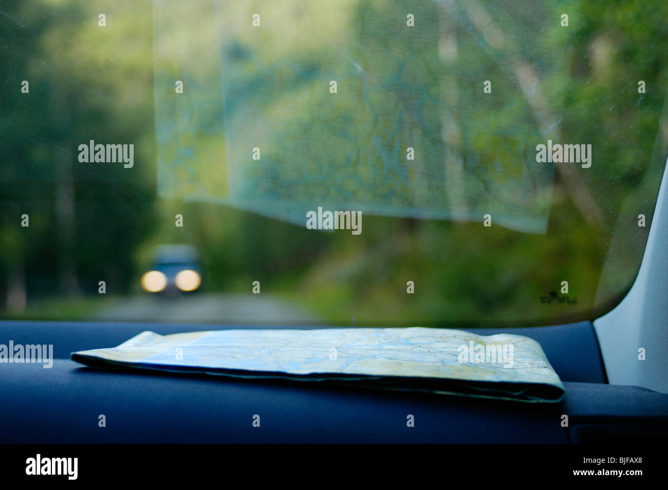 Car navigation map hi-res stock photography and images - Alamy