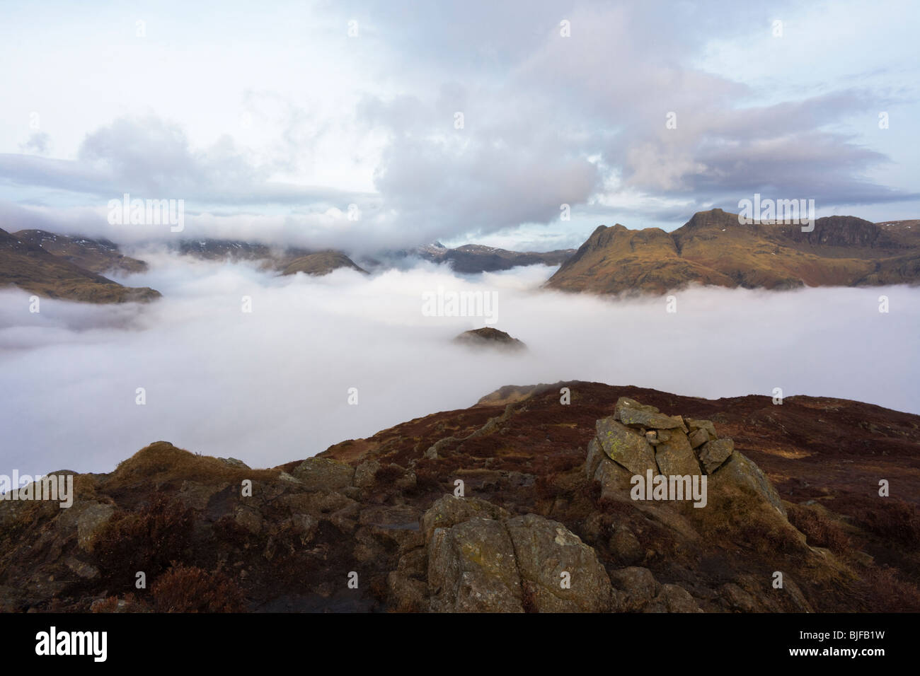 Langdale Valley Cloud Inversion, English Lake District Stock Photo - Alamy