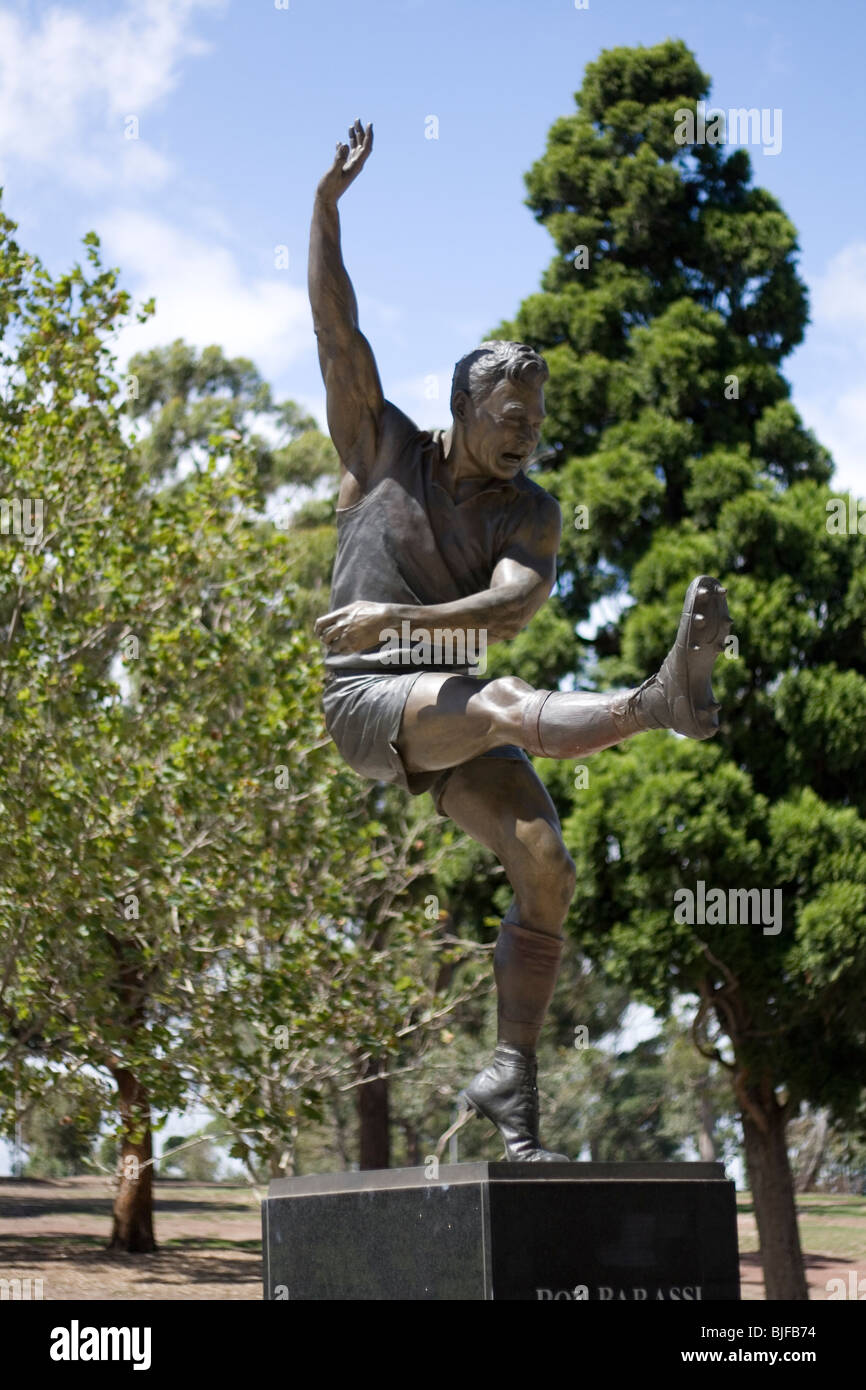 Bronze athlete statue hires stock photography and images Alamy