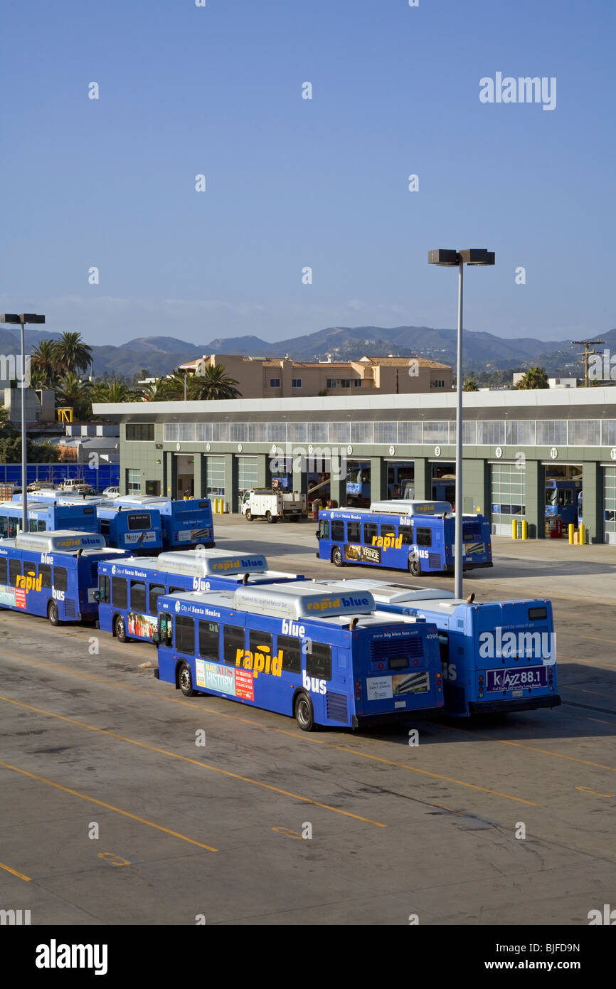 Big Blue Bus Terminal, buses powered by Liquified Natural Gas (LNG