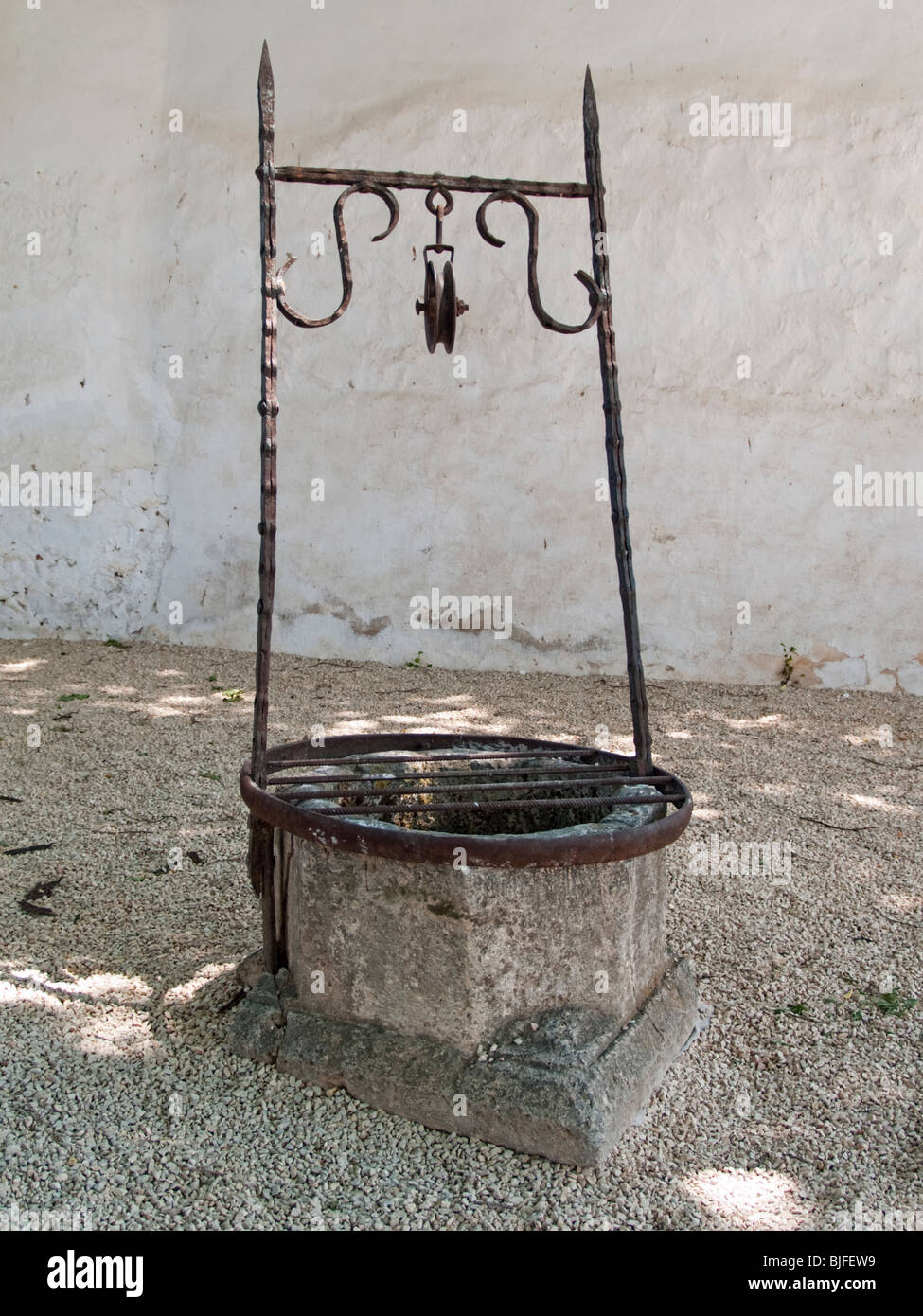 Old well (Don Quixote age, El Toboso, Ciudad Real, Spain Stock 