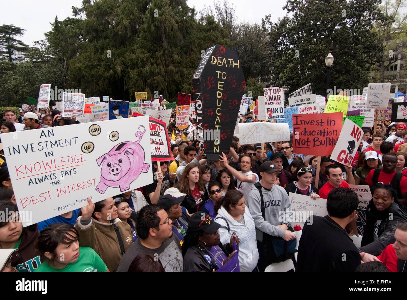 March on March, More than 5,000 college students demonstrate against budget cuts at the state capitol in Sacramento, CA. Stock Photo