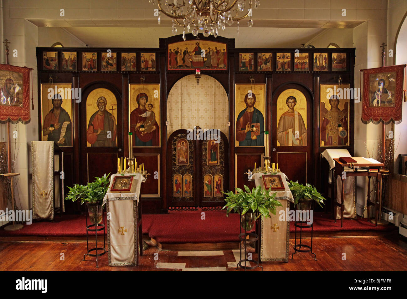 Interior Russian Catholic Church Stock Photo - Alamy