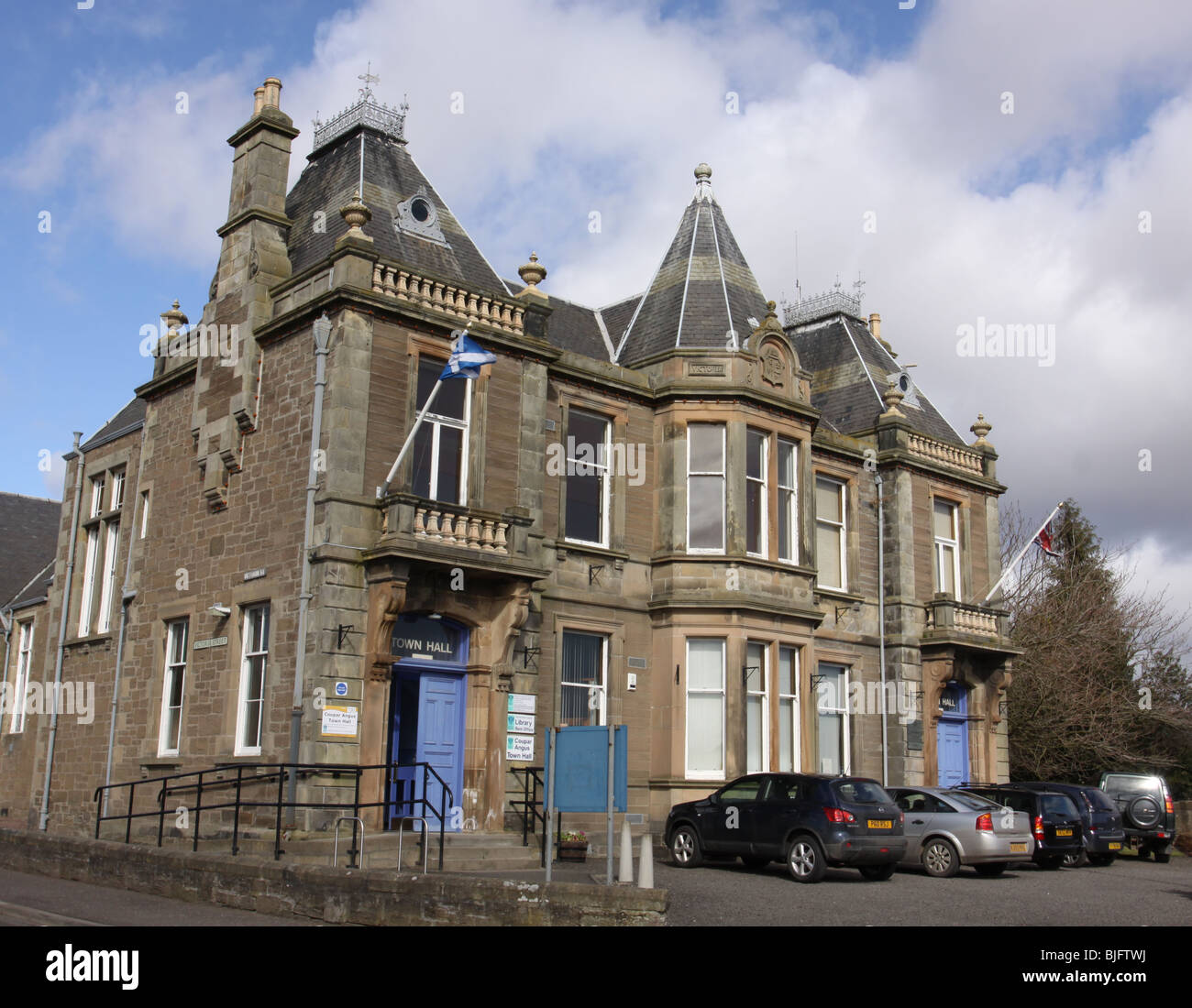 Coupar angus hires stock photography and images Alamy