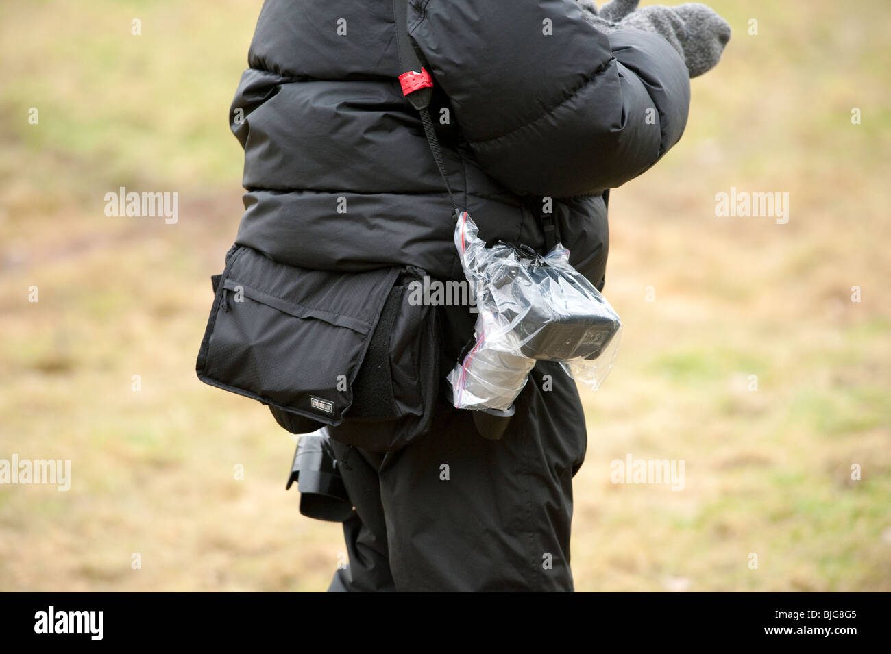 https://c8.alamy.com/comp/BJG8G5/digital-camera-rain-cover-made-from-plastic-freezer-bags-BJG8G5.jpg