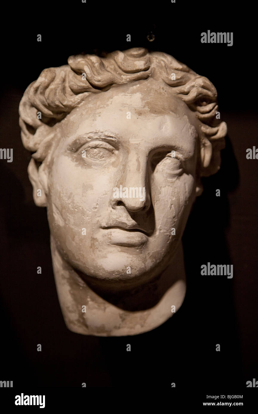 Sculpture art school Stock Photo Alamy