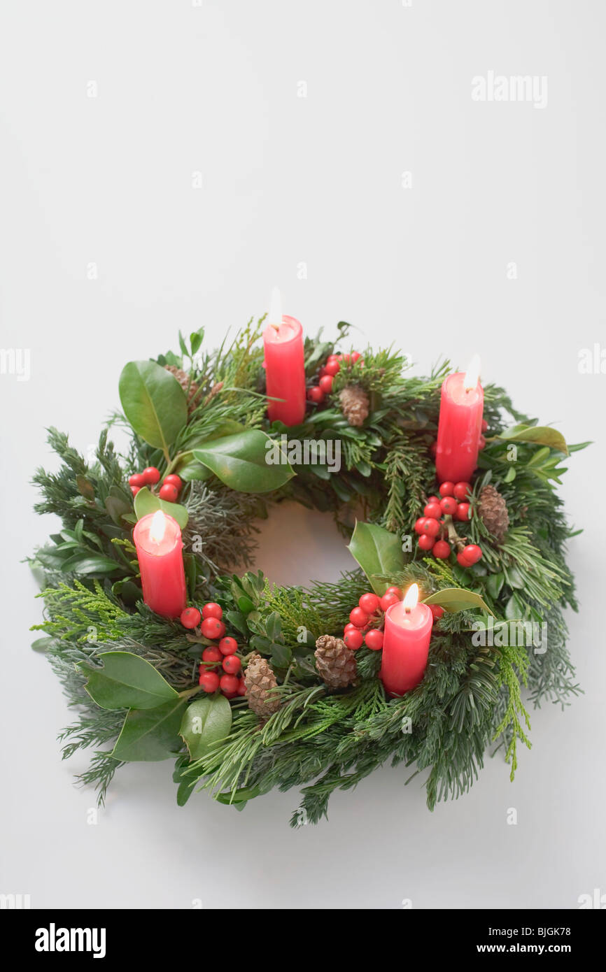 Advent Wreath With Four Burning Candles Stock Photo - Alamy