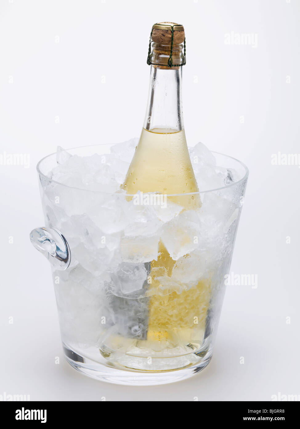 Bottle of sparkling wine in ice bucket Stock Photo Alamy