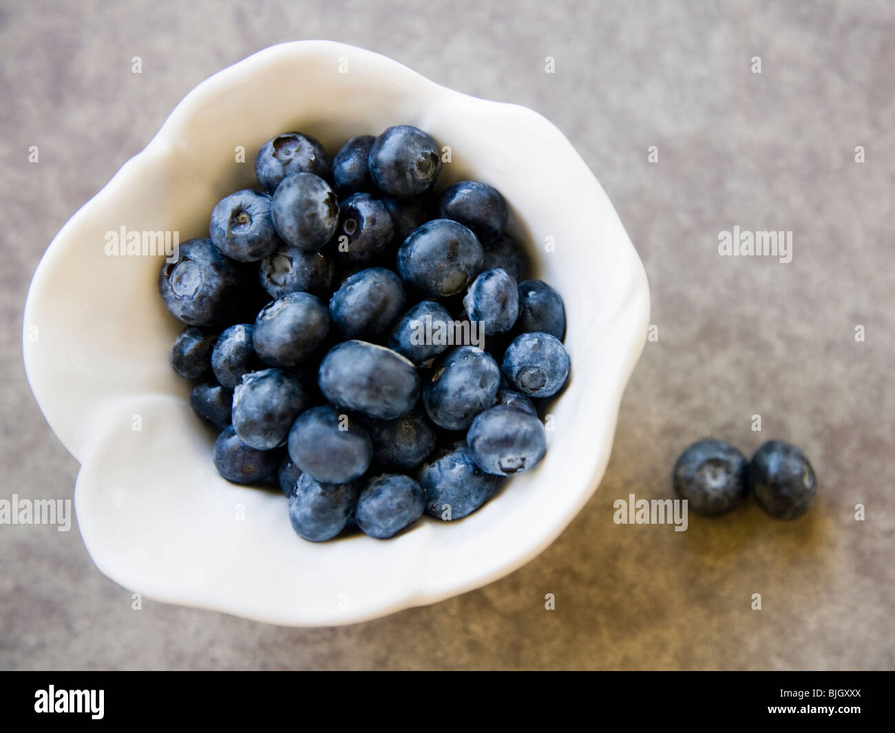 bowl of blueberries Stock Photo Alamy