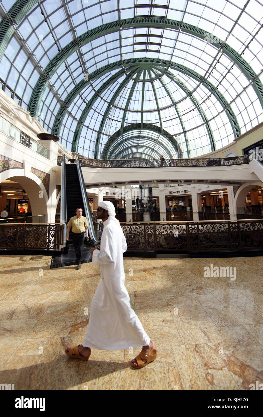 The interior of the Mall of the Emirates, Dubai, United Arab Emirates Stock Photo