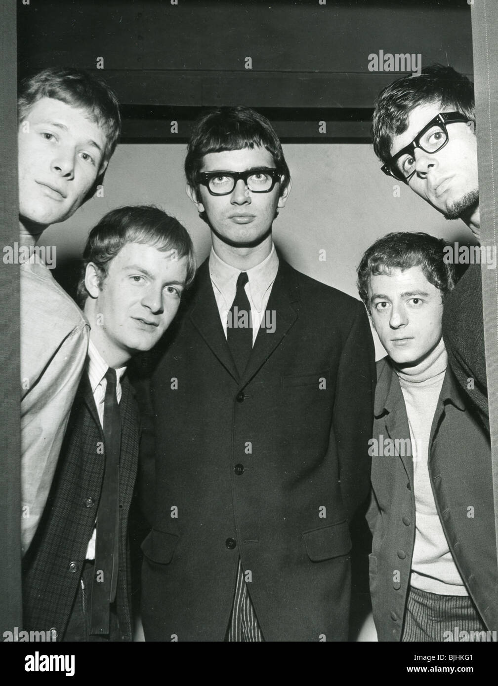 MANFRED MANN in 1964 from l: Paul Jones, Mike Hugg, Tom McGuinness, Mike Hugg and Manfred Mann Stock Photo