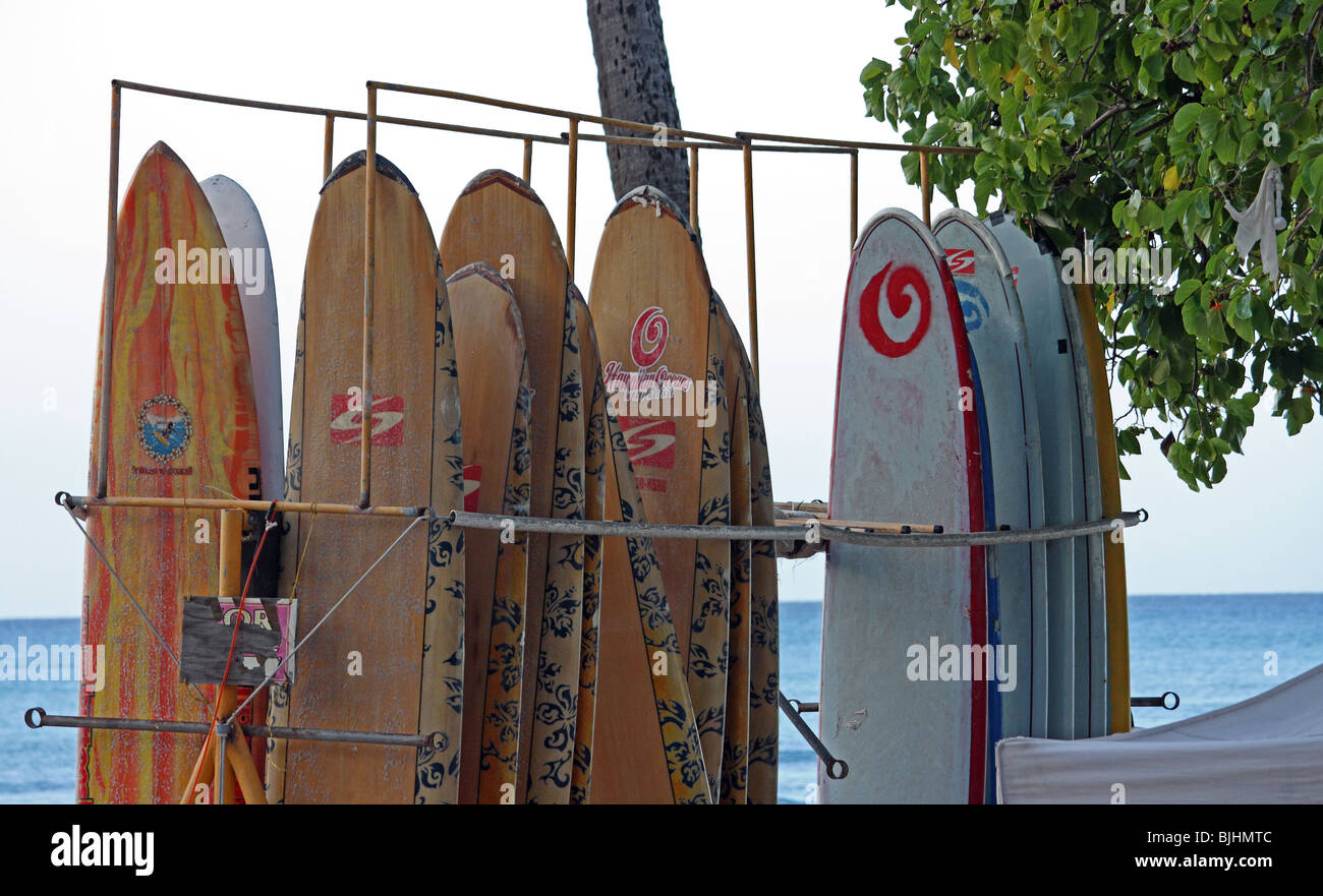 Surfboard rack waikiki beach hi-res stock photography and images - Alamy