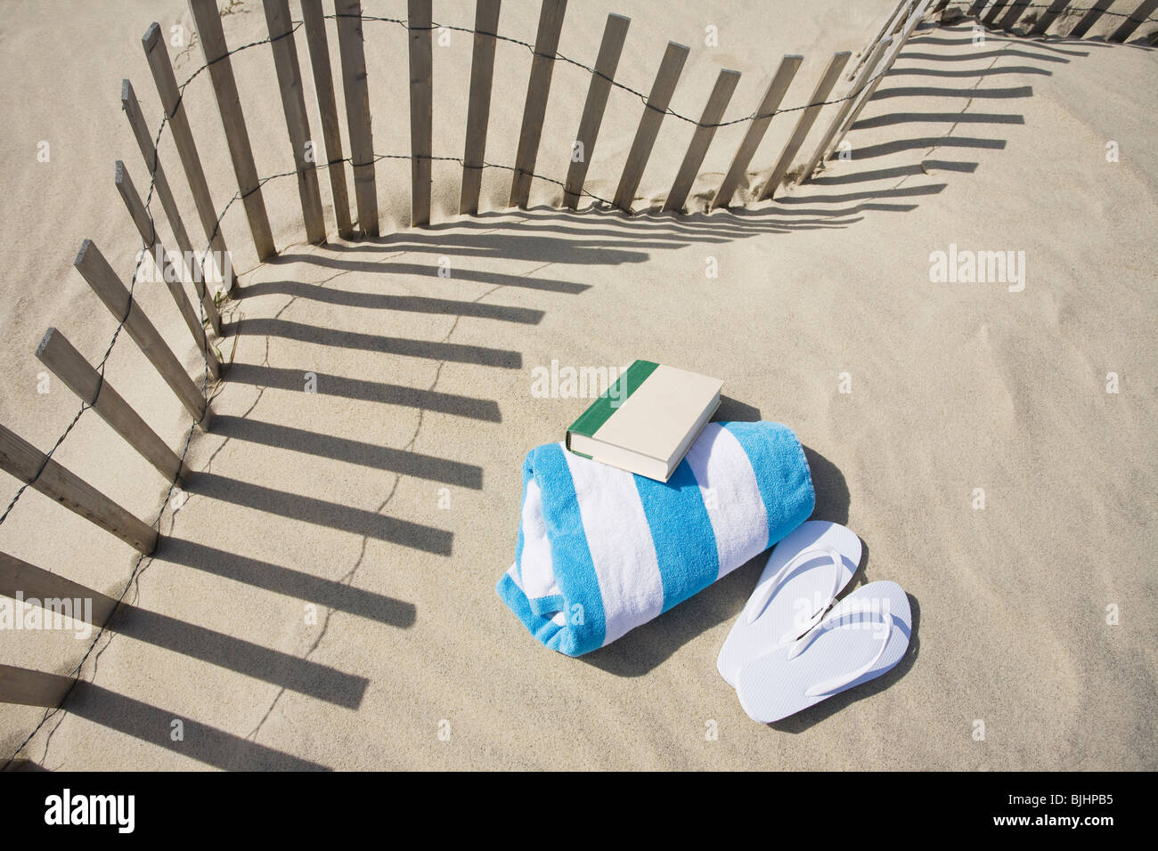 Fence on the beach Stock Photo - Alamy