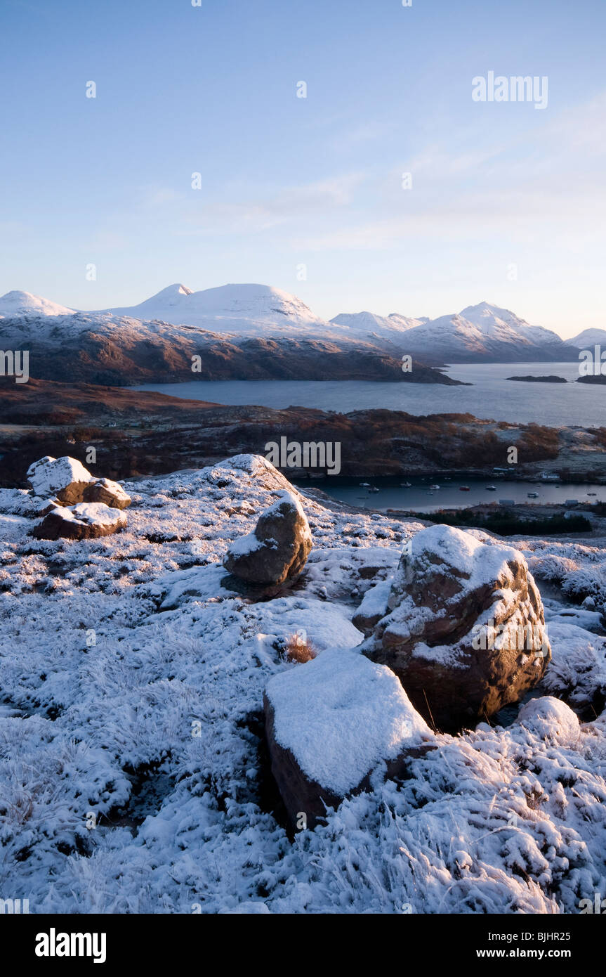 Snowy Rocks High Resolution Stock Photography And Images Alamy