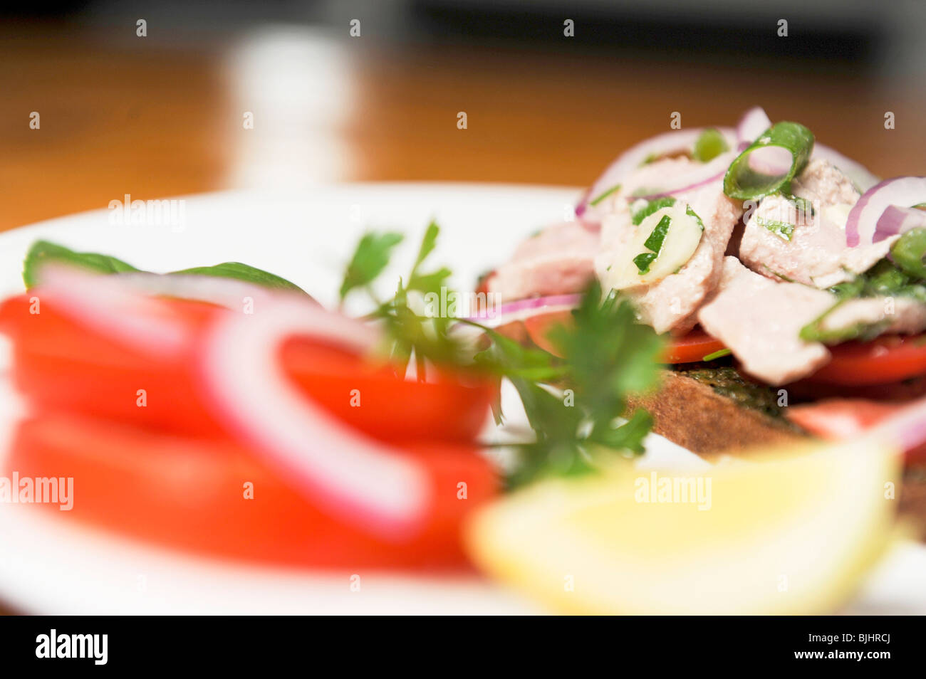 cooking tuna fish Stock Photo Alamy