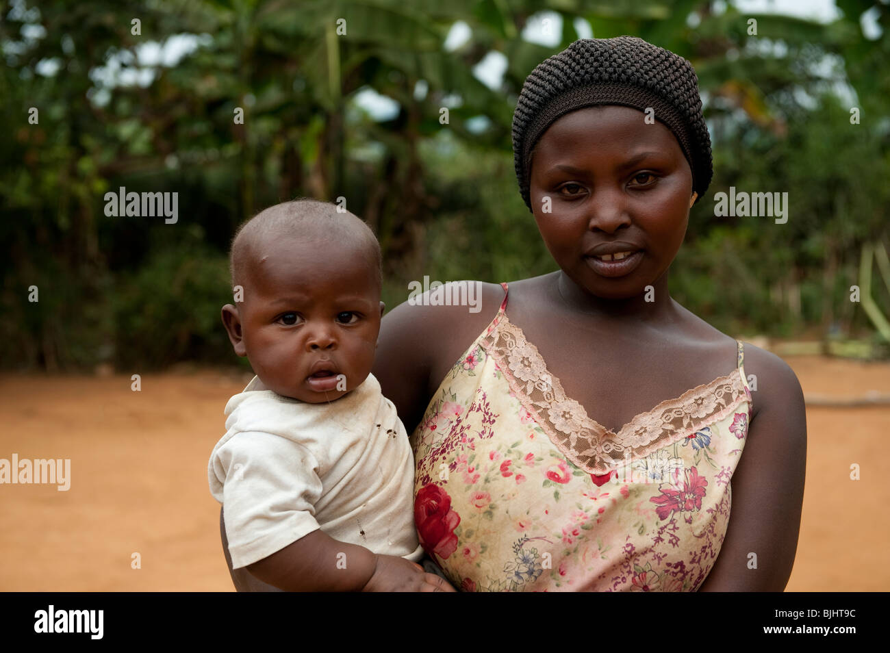Young mother with child. Rwanda Stock Photo - Alamy