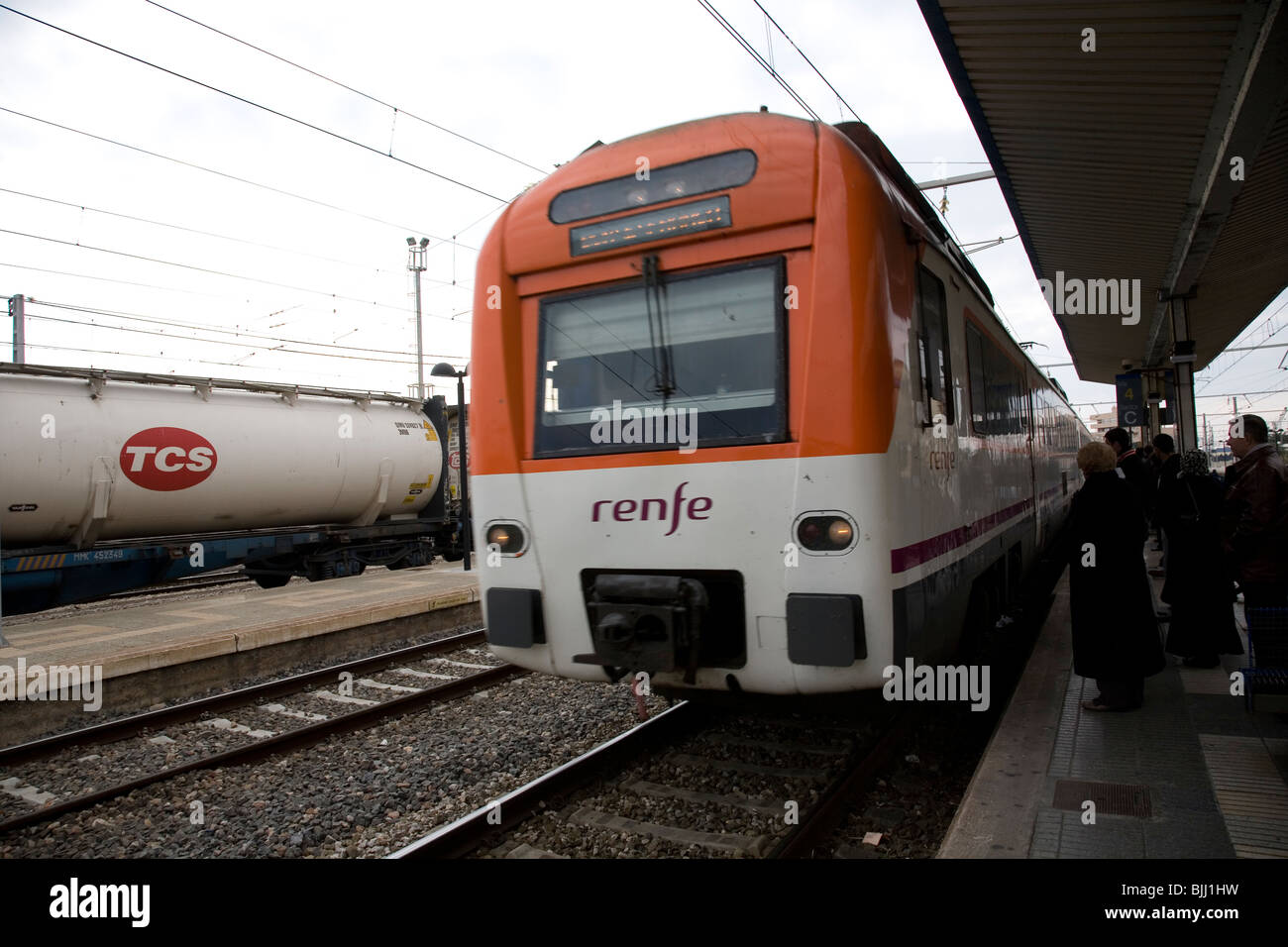 Renfe train arriving at Tarragona station in Spain Stock Photo Alamy