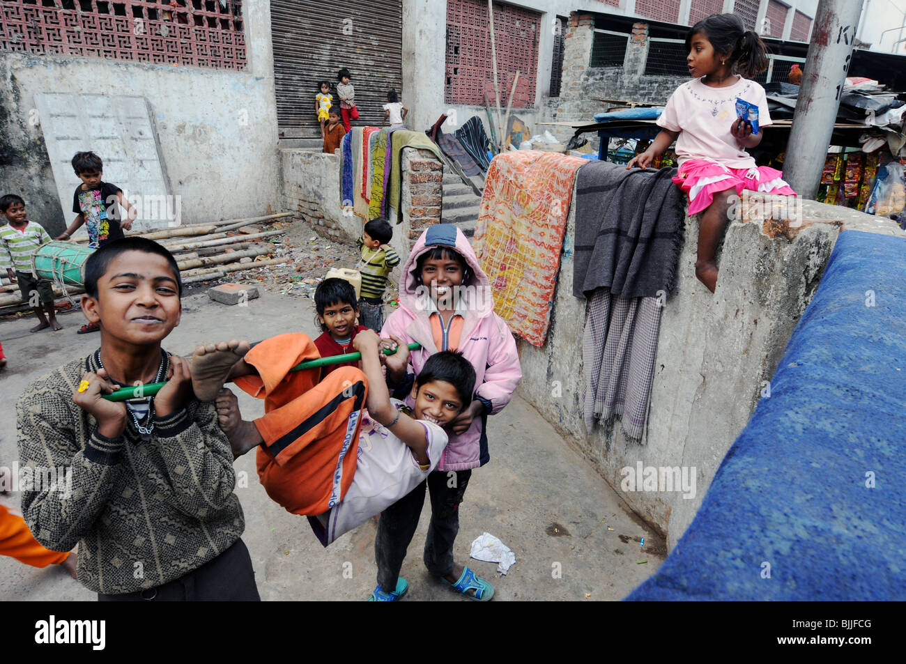 Children playing in a slum in Calcutta, India Stock Photo
