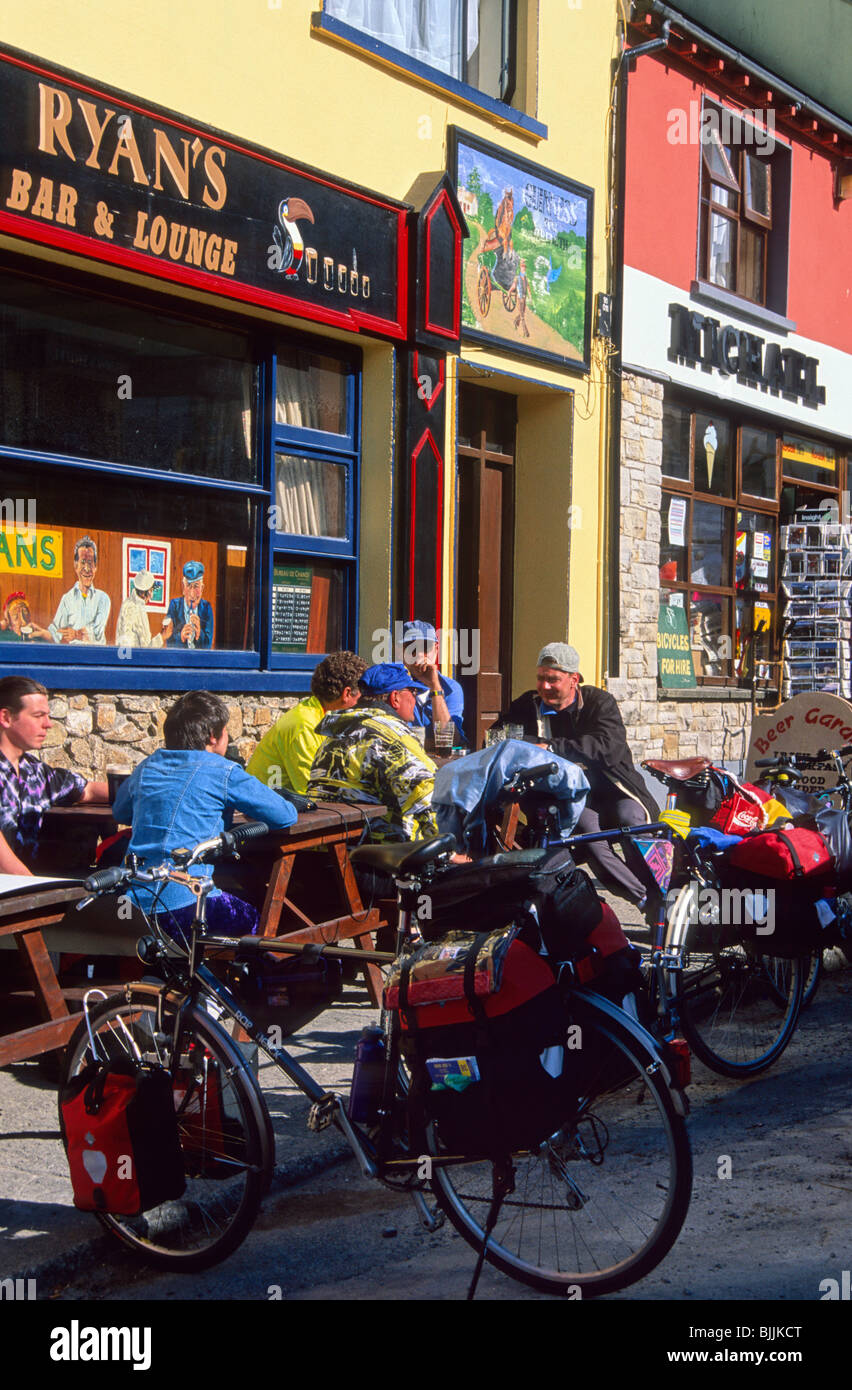 Biker bar hi-res stock photography and images - Alamy