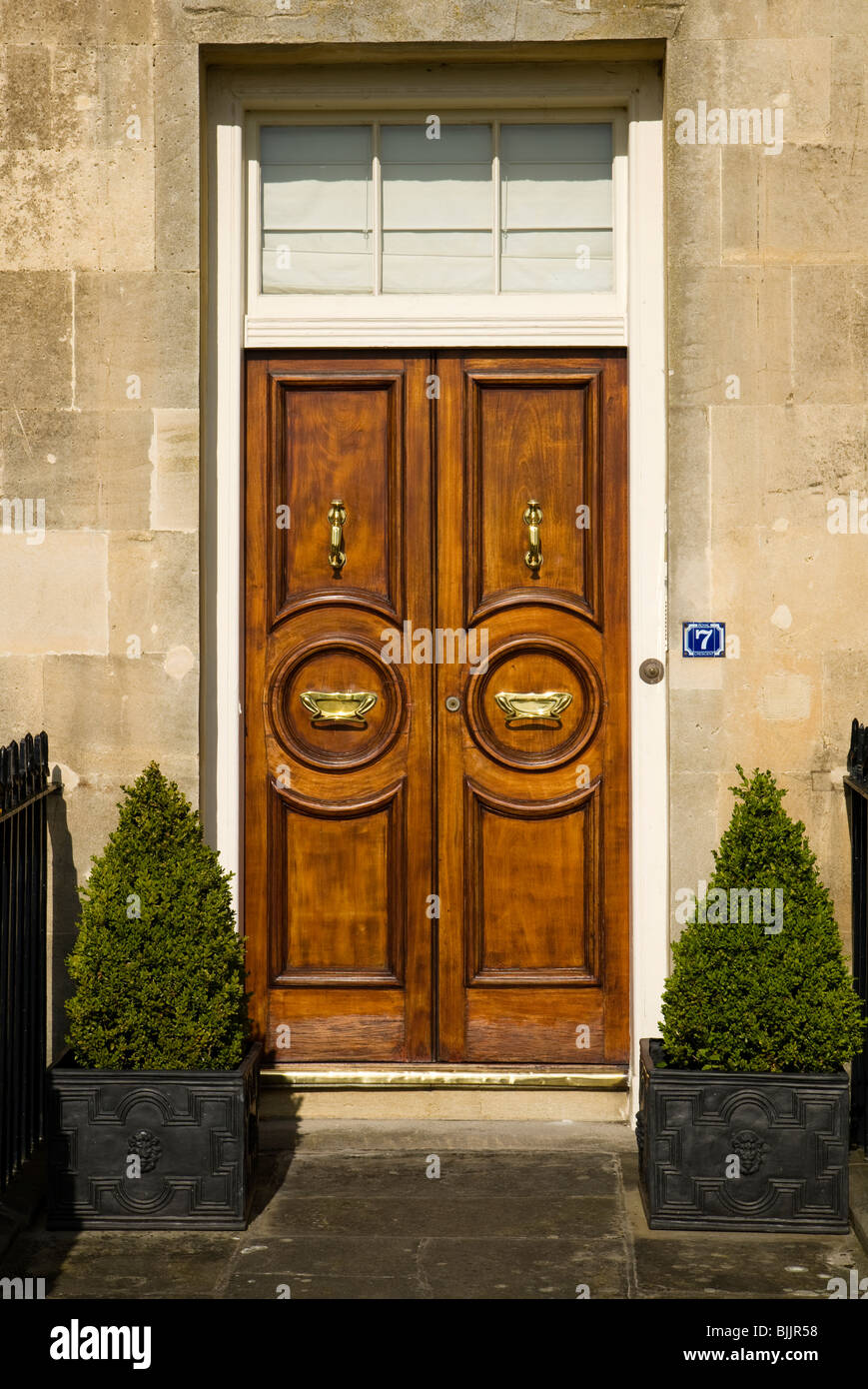 Grand front hi-res stock photography and images - Alamy