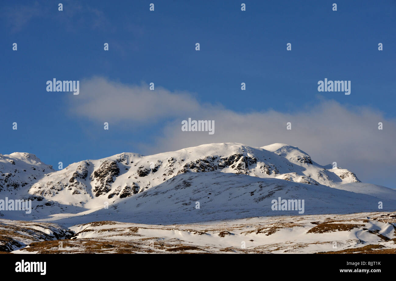 Distant snow capped mountains hi-res stock photography and images - Alamy