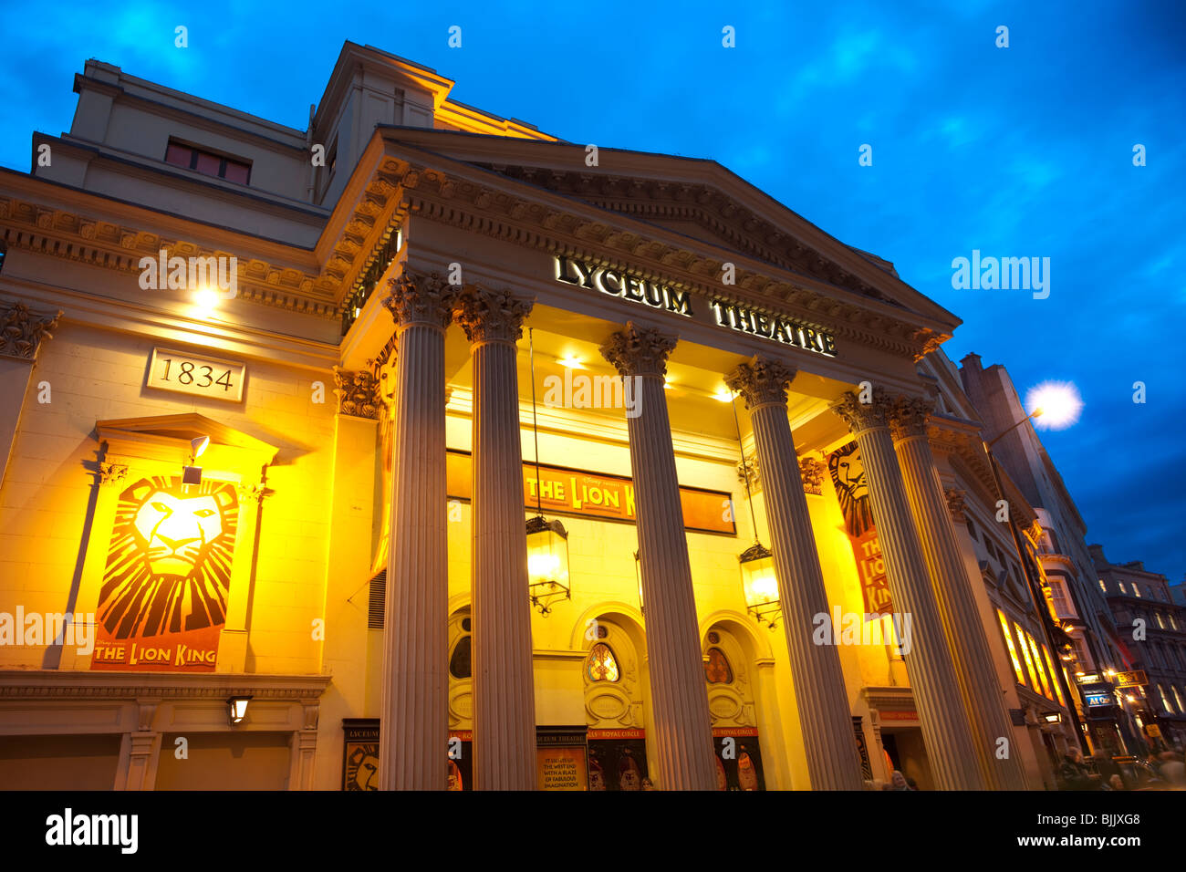 the-lion-king-at-the-lyceum-theatre-hi-res-stock-photography-and-images