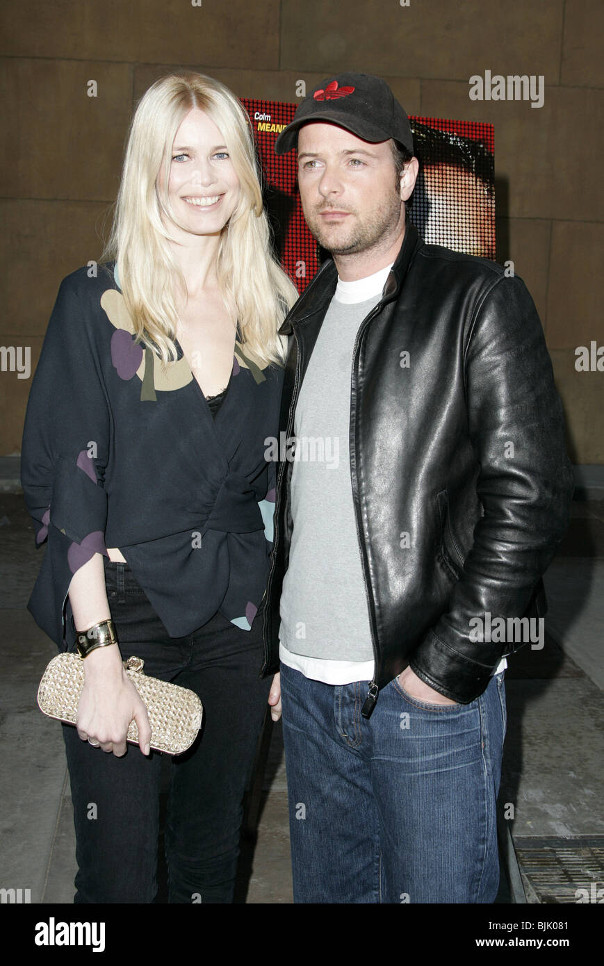 CLAUDIA SCHIFFER & MATTHEW VAUGHN LAYER CAKE LOS ANGELES PREMIE EGYPTIAN THEATRE HOLLYWOOD LOS
