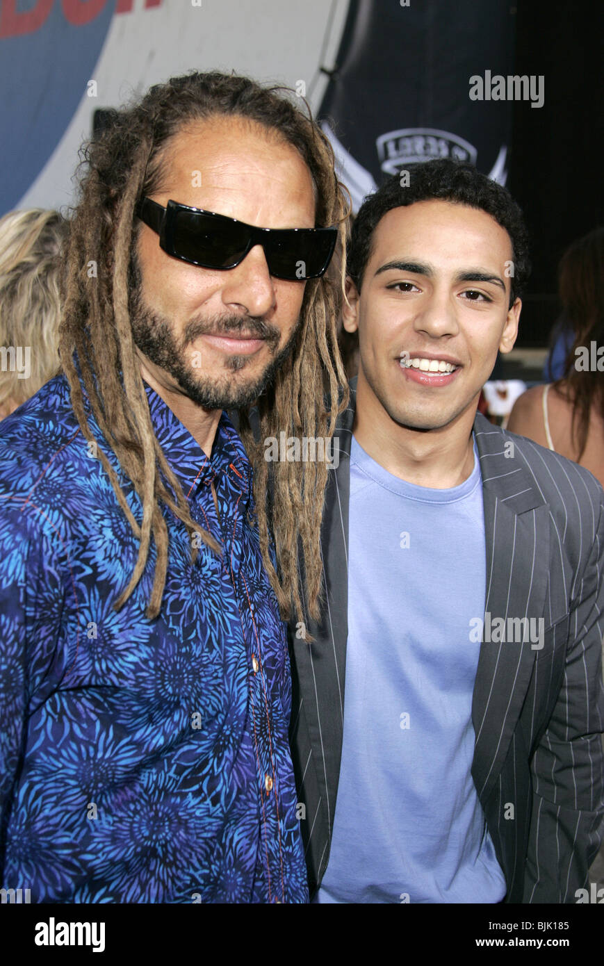 Lords of Dogtown Year: 2005 USA John Robinson, Victor Rasuk, Emile Hirsch  Director: Catherine Hardwicke Stock Photo - Alamy