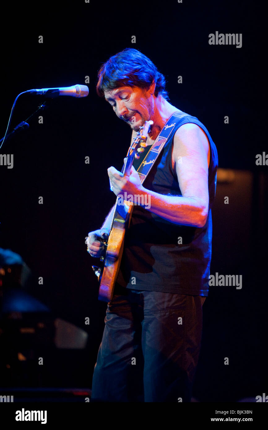 Chris rea hi-res stock photography and images - Page 2 - Alamy