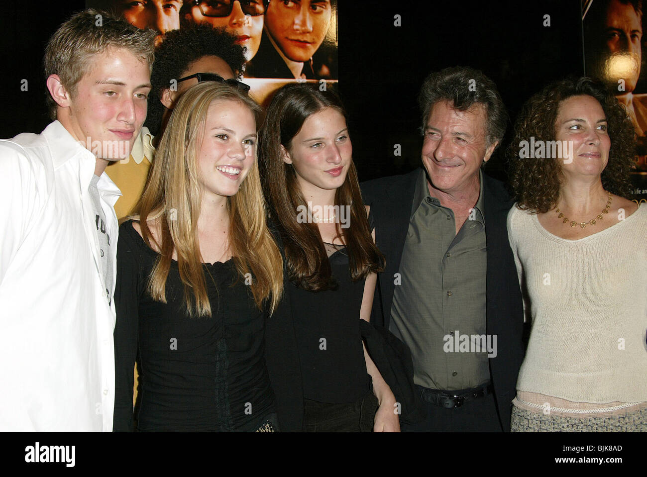 DUSTIN HOFFMAN & LISA & KIDS MOONLIGHT MILE FILM PREMIERE BEVERLY HILLS